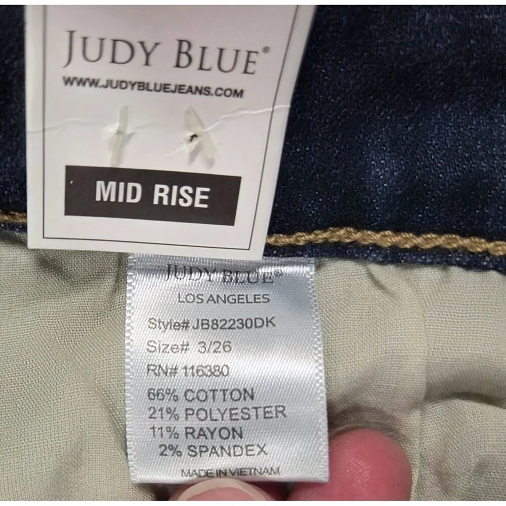 Judy Blue Jeans Womens 26 Skinny Fit Distressed Raw Hem Stretch Denim NEW
